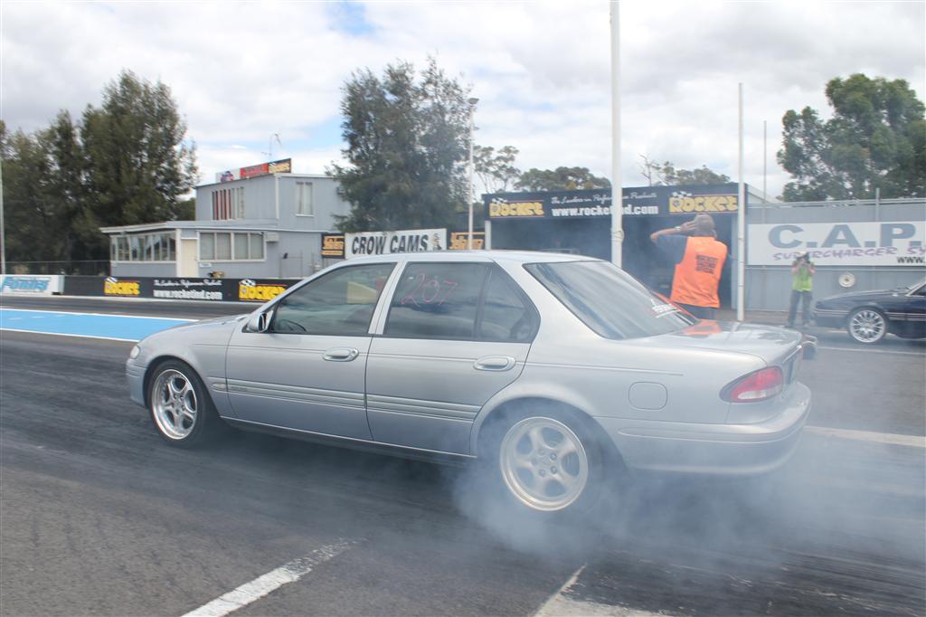 EF Fairmont Heathcote Drag Racing Burnout